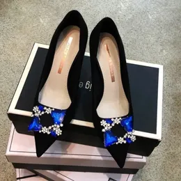 Scarpe eleganti Scarpe singole da donna 2024 Primavera Autunno Strass Piedi non stanchi Tacchi alti a punta francese Tacco a spillo Nero da donna