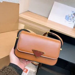 Tasarımcı Yumuşak Buzağı Tofu Çanta Kadın Moda Omuz Çantası Crossbody Bag