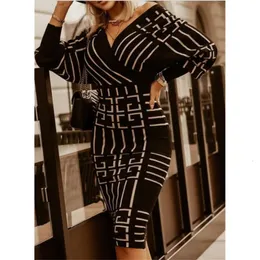 Kobiety modne sukienki przyczynowe seksowne bodycon V-Neck High Pańskie sukienki wysokie pary Panie nadrukowane długie rękawy T koszule Bluzka Patchwork Patwork Striped Club Rozmiar S-2xl EE