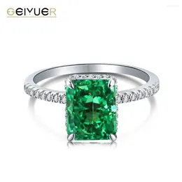 Bröllopsringar Geiyuer 925 Sterling Silver Luxury Emerald 5A Cubic Zirconia Ring for Bridal Band Engagement Fine Jewelry Girl Gift