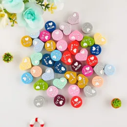 10pcs Ich liebe Papa Mama Herz Form runde Baby Silikonperlen für Schmuck, die DIY -Schnullerketten -Schmuckzubehör machen