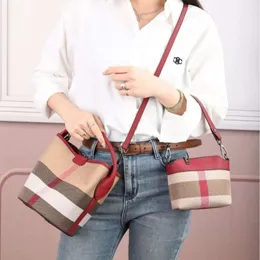 Stylish Luxury Straddle Bag Leather Hot Selling Bucket Premium with a Versatile Feel Mini Handheld Plaid One Shoulder Canvas Crossbody Bun Mother