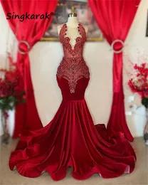 Vestidos de festa Sexy Sparkly Mermaid Prom Dress 2024 Velvet Sheer Crystal Beads Retas Recepção de Casamento