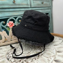 Designer de luxo Fishermans Hat for Men Woman Wide Grim Straw Hats Fashion Balde Hat Summer Sun Visor Caps Capéu de praia