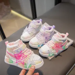 Buty dla dzieci 2024 Wiosna nowe dziewczyny Sneakers buty do biegania dla dzieci Kolorowa kreskówka Princess buty wodoodporne nie-poślizgowe trenerzy dziewcząt