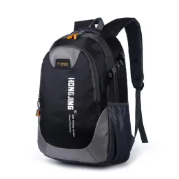 Çantalar 30L Sırt Çantası Su Geçirmez Dış Mekan Çekiş Taşınabilir Seyahat Paketi Packsack Fermuar Kapatma Naylon Polyester Öğrenci Unisex Depolama Çantası