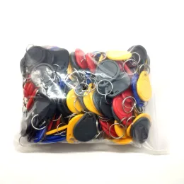 100pcs/lot 13.56MHz Umschreiben 0 Block UID RFID -Tags Beschreibbare Schlüsselfobs ISO14443A Key FOB zum Kopieren der MIF -Karte verwendet