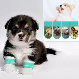 Hundekleidung 20pcs Einwegschuhe Leichte atmungsaktive wasserdichte schmutzfreie Schutzstiefel kleine mittlere große Hunde Katzen Katzen