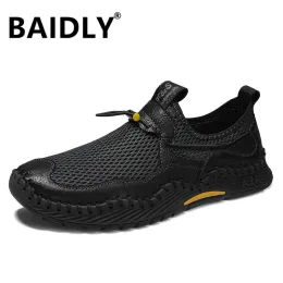 Sandaler Nya män Sandaler Trending Summer Outdoor Leisure Nonslip Beach Luxury Sandaler Fashion Brand Shoes Slippers Sandalia Masculina