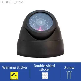 Andere CCTV -Kameras 1PC gefälschte Kamera LED Light Simulation Kamera Dome Kamera Realistische Dummy Fake Security Monitor Kamera Überwachung Sicherheit Y240403