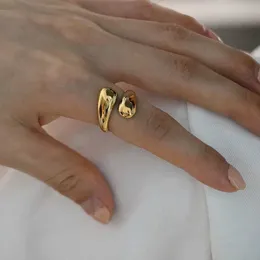 2PCS Pierłdy ślubne Nowe pierścionki przybycia moda metalowa impreza klasyczna okrągła minimalistyczna biżuteria geometryczna otwartego pierścienia
