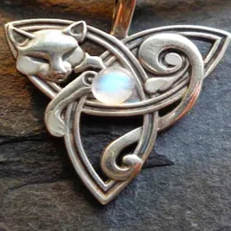 Retro Celtic Knot Cat Pendant Necklace For Women Girls Statement