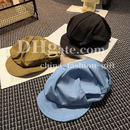 القبعة المصممة قبعة قبعات فاخرة للنساء الصيفي القبعة القبعة القبعة Sunshade Duck Lage Lage Cap في الهواء الطلق قبعة قبعة عطل