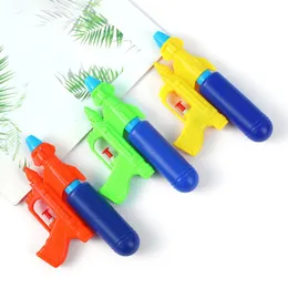 5pcs Wasserpistole Spielzeug für Kinder im Freien Wasserkämpfe Kämpfe Spielzeug Kleinkind Sommergeschenk Kinder Party Bevorzugung Pool Spielzeug Spielzeug