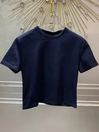 Magliette da donna maglietta blu di cotone pura per donne top di colore solido di alta qualità 2024 ricami o-collo streetwear gamme a maniche corte a maniche corte