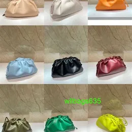 Bolsa bolsas de pano bottegveneta saco de luxo de luxo bolsas de nuvem de couro grandes e pequenas estão disponíveis em estoque têm logotipo hbdvh0