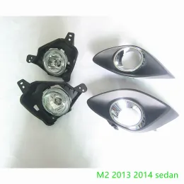 Araba Aksesuarları Gövde Parçaları 1 Setler Mazda 2 2012-2015 için şerit boyalı kapak ile sis lambası düzeneği