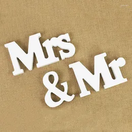 Party Decoration Mr & White Wooden Letter Wedding Sign Ornaments DIY Background Po Prop Table Supplies