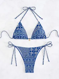 Boho Flower Bikini 세트 여성용 꽃 무늬 파란색 패턴 목욕수 보헤미안 스타일 고삐 목 스트랩 수영복 목욕 세트 240321