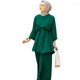 イスラム教徒の女性のためのヒジャーブとイスラム教のエスニック服eid al adhaと毎日の摩耗ドレスセット