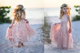 Elbiseler Ucuz Pembe Çiçek Kızlar Düğün İçin Elbiseler 2017 El Yapımı Çiçekler Dantel Aplike Ruffles Çocuklar Resmi Giyim Uzun Beach Girl's Pagean