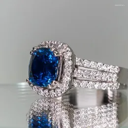 Anelli da nozze Huitan Splendido Blu Cubic Zirona Donne Temperamento Elegante Lady's Party Ring Anello di moda brillante