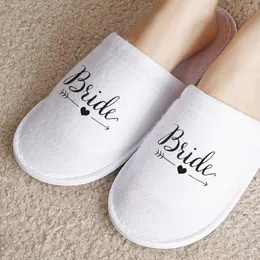 Decorazione per feste un paio di pantofole da sposa Bachelorette Superlo di Bachelorette Groom Spazzante Hold Hen Night Shower Regali da damigella d'onore