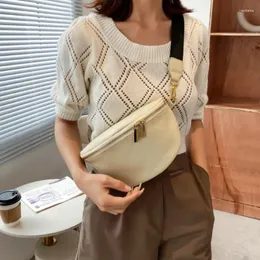 Waist Bags Vintage Fanny Pack Luxury Woman Banana Bag Wide Shoulder Strap Crossbody Chest Soft Leather Designer Sac Banane Femme