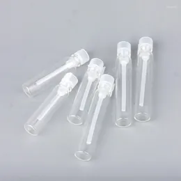 Förvaringsflaskor 1 ml glas droppflaska transparent mini stick eterisk olja med inre stoppeprov 2 ml försök använda parfym sub tom