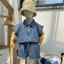 19 år Baby Boys Striped Summer Suit Handsome Childrens Clothing Kid Clothes Set Denim 2st Korean Fashion Outfit 240401