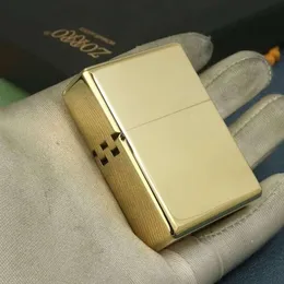 Zorro 912S Heavy Duty Armor Brass/Titanium Windproof Kerogen Lighter; 3/5 gångjärn metall utan bensinlättare mäns gåva