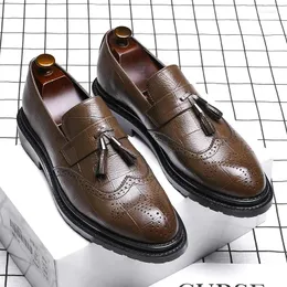 Casual Shoes Male Pointed Loafers Tassel Thick Bottom Fashion Original Men Formal Club Wedding Party Luxury Designer