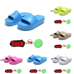 Designer Kvinnor Sandaler tjocka botten tofflor Klassiska svartrockgrå blå platt tofflor Badrum lädertryck flips floppar lyxiga pantoufles sandal glider 35-42