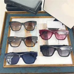 2024 New High Quality 10% OFF Luxury Designer New Men's and Women's Sunglasses 20% Off fashion metal calfskin same a71438