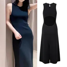 2024 Nuovo stile Maje Round Neck Sleeveless Open Wreted Abito a maglia Black Dress