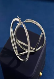 Серьги -серьги дизайнерские ювелирные ювелирные изделия Fashion Circle 18k Golding Sergring 50 см в диаметре роскоши серебряные серьги гладкие f stud Ho3508434