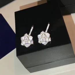 Ohrringe Neue Trend hochwertige Marke Pure 925 Sliver Crystal Blütenblütenblüten Quasten -Ohrringe Luxusschmuck für Frauen Gilrs Hochzeitsfeier