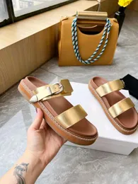 Designer Luxury Lady Sandals Original Sandals Celline Ballet Flats Women Muli Slifori Sandalo Legnio in pelle vera Flip Flip Flip Taglia 35-41