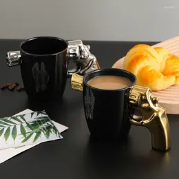 Kubki Modne i kreatywne ceramiczne modelowanie Puchar Internetu Red Revolver Gun 3D Personalizowane picie kawy