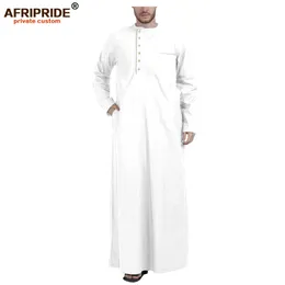 長袖と丸いネックプラスサイズのイスラム服アフリプライドA2014001 240329の男性のためのイスラム教徒の衣服Jubba Thobe