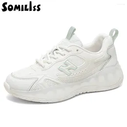 Swobodne buty Somiliss Chunky Platforme Sneakers Jedwabny skóra Kobiety Lace Up Luksusowe modne panie Gible wygodne bieganie