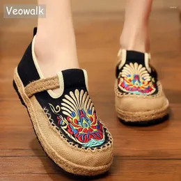 Casual Shoes Veowalk Chuanju Mask Embroidered Women Linen Loafers Espadrilles Ladies Handmade Work Female Comfortable Platform Sneakers