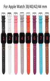 Designer WatchBands Strap per Watch Band 42mm 38mm 44mm 44mm Iwatch 5 4 3 2 Bande in pelle Luxury Smart Smart Watchband Whole262J9775029