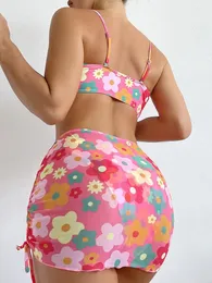 Roupa de banho de gata de alta qualidade de designer feminino Bikinis sexy 2024 NOVA moda feminina moda de banho Edhomenn Mulheres 2 peças Biquíni Conjuntos de biquíni sem costas sutiãs e bandagem