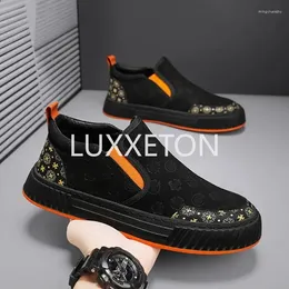 Casual Shoes Retro Comfortable One Step Spring And Autumn Korean Edition Flip Leather Versatile Fashion Sports Men's Board