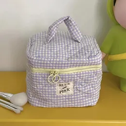 3pcs Bolsa de higiene pessoal acolchoada Bacha de maquiagem quadriculada Bag de armazenamento de grande capacidade Caso organizador de cosméticos para mulheres e meninas 240322