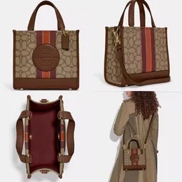 Dhgate moda erkek dempsey sacoche alışveriş çantası bayan lüks lüks çanta tarla tote şerit crossbody tasarımcı deri deri çanta bag kadın dükkanı debriyaj omuz çantaları