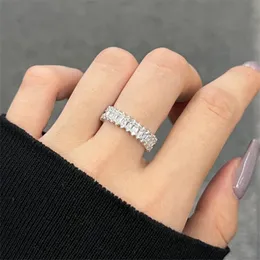 Anéis de banda de diamante quadrado para mulheres casamento 925 Sterling Silver Designer Ring Woman Colorful 5A Zirconia Jóias de luxo de luxo da roupa diária do dia dos namorados Caixa de presente tamanho 5-9