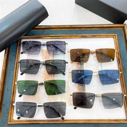 2024 Luxusdesigner neuer Luxusdesigner Sonnenbrille Home INS Fashion Persönlichkeit Metal Box Chaowang rotes Stil Sonnenbrille Männlich BB0195