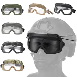 Due modalità di utilizzo di occhiali da esterno tattici: occhiali per allenamento di tiro in campo CS all'aperto